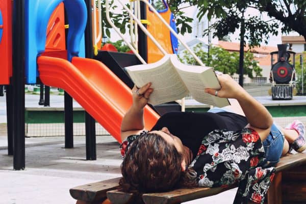 Reading in Translation Versus Reading in the Original Language