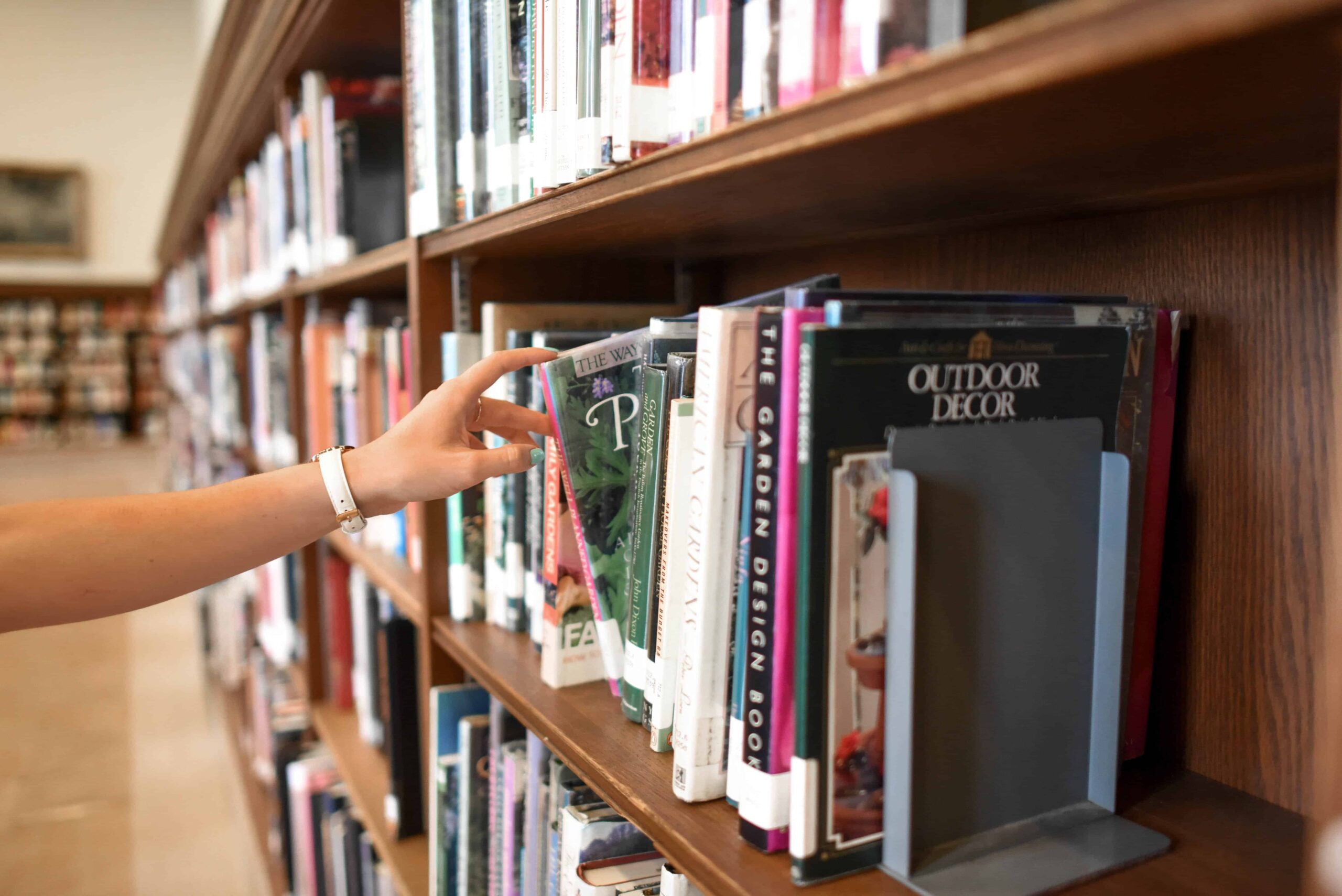 10 New Librarian-Recommended Books this Spring