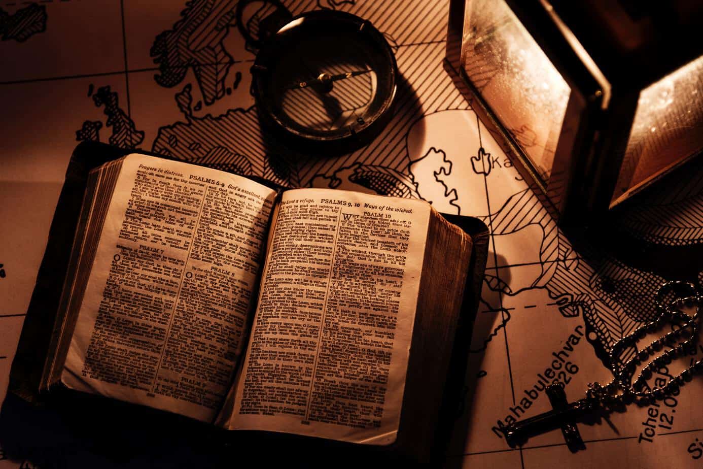18 Of The Best Mystery Books And Thrillers Hooked To Books