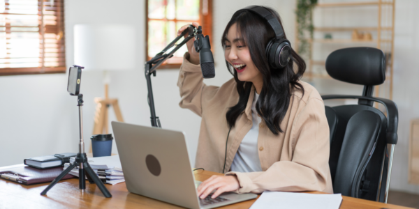 Podcaster
