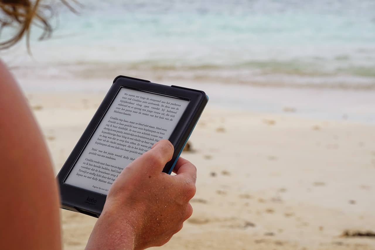 Typisch Mijnwerker Geld lenende Kobo E-readers: 2023 Comparison and Reviews -