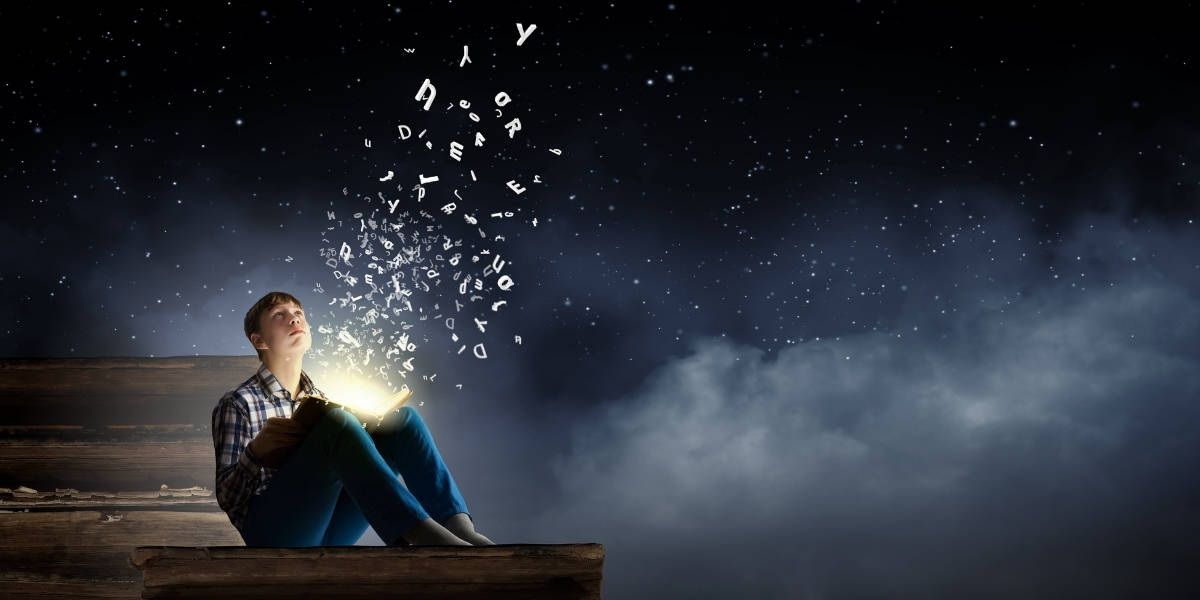 The 10 Best Fantasy Audiobooks Standalone Series Hooked To Books The 10 Best Fantasy Audiobooks Standalone Series Hooked To Books